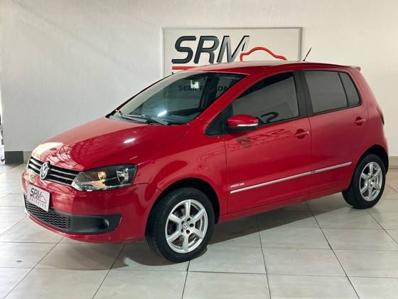 VOLKSWAGEN FOX 1.6 MI HIGHLINE 8V FLEX 4P MANUAL VOLKSWAGEN FOX 1.6 MI HIGHLINE 8V FLEX 4P MANUAL